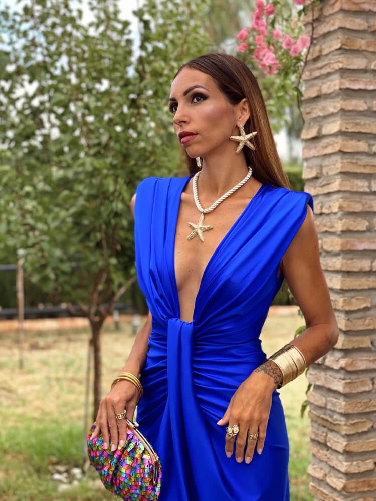 Vestido Azul Con Escote