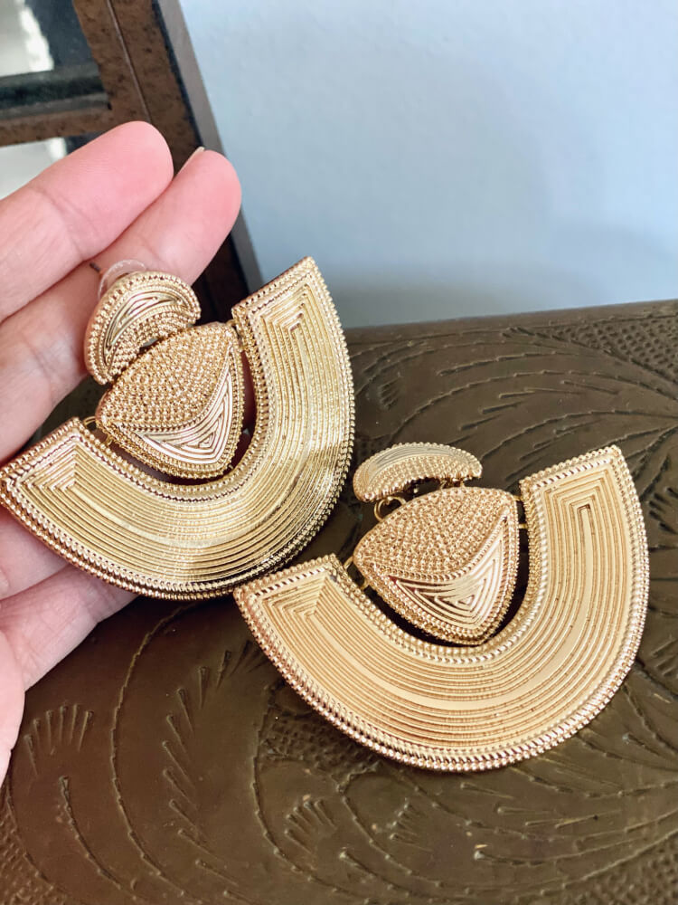 Pendientes Media Circunferencia Dorados