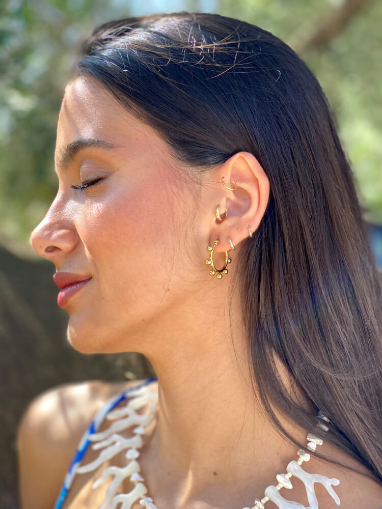 Pendientes en forma de aro dorados