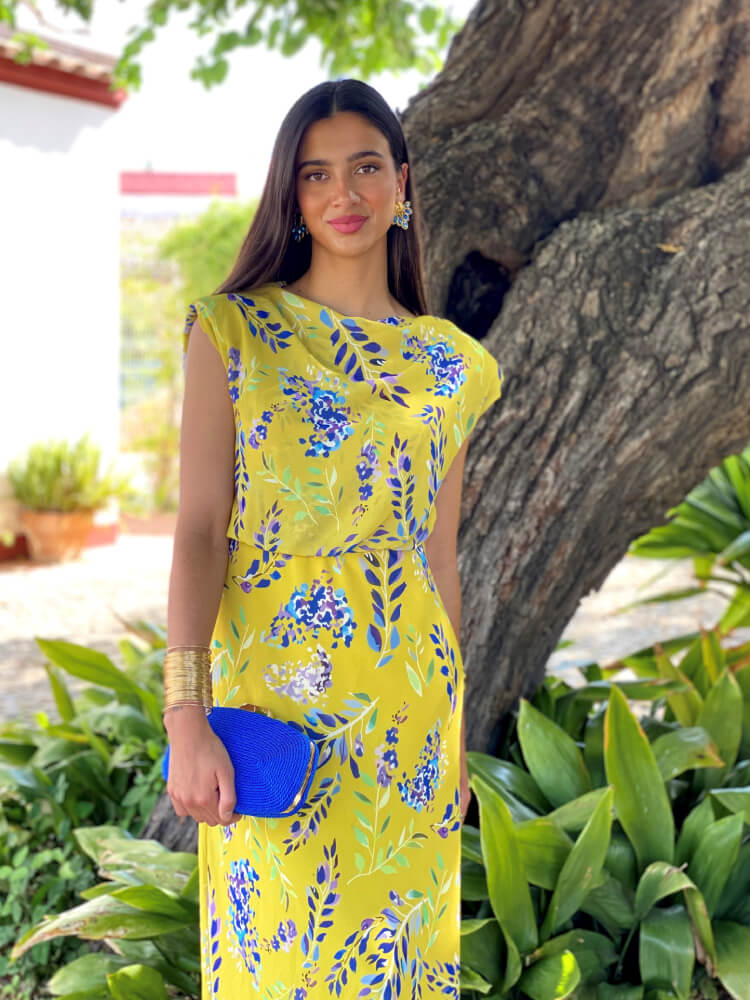 Vestido con Forro y Hombreras