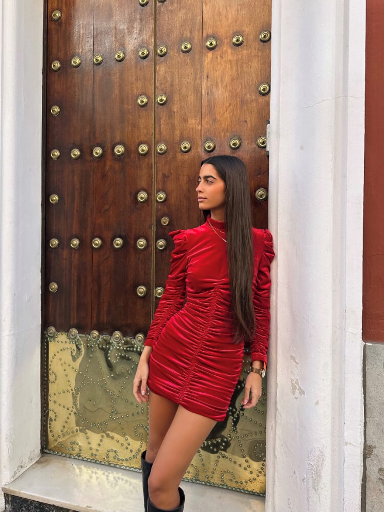 Vestido De Terciopelo Rojo Elástico