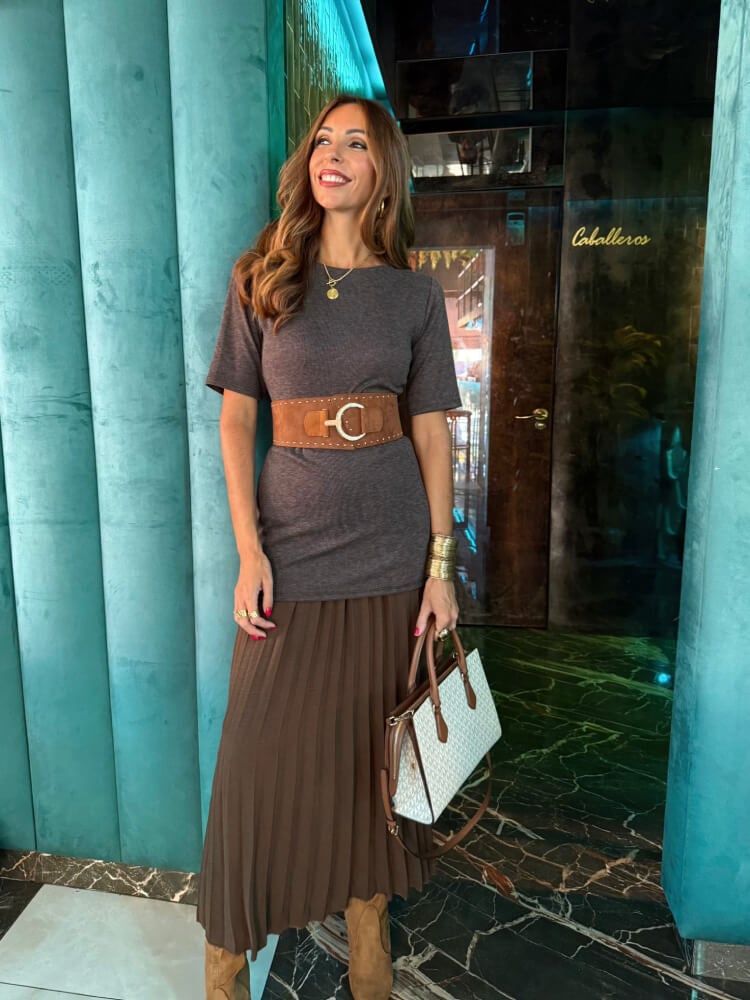 Vestido Camel Con Parte De Algodón