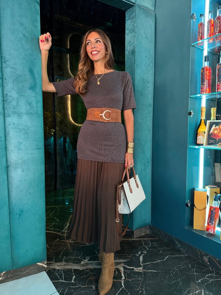 Vestido Camel De Algodón Elegante