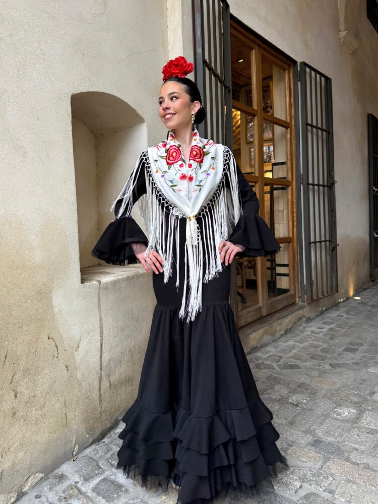Vestido En Crespón Con Volantes