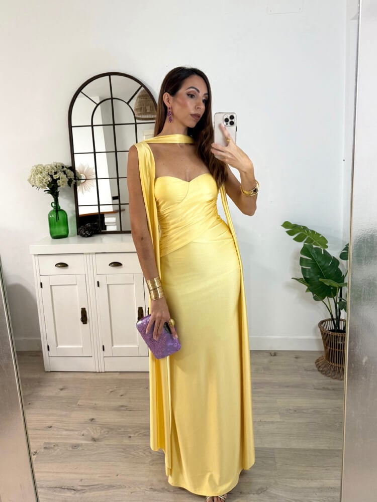 Vestido Amarillo Con Escote Palabra De Honor