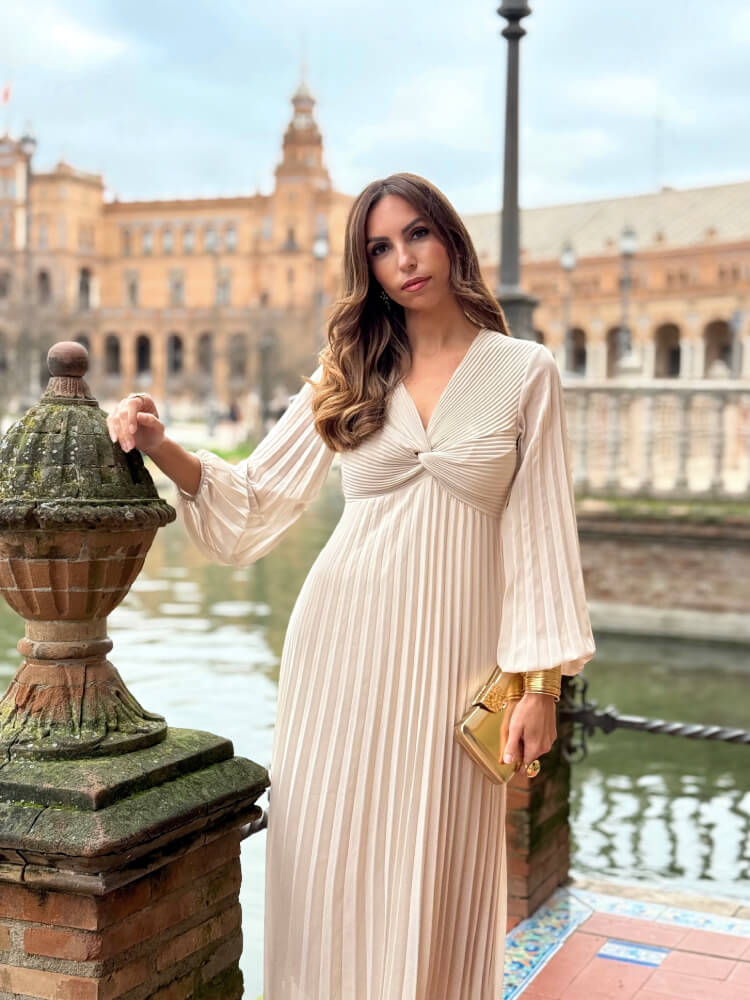 Vestido Gasa Plisada Nudo Pecho