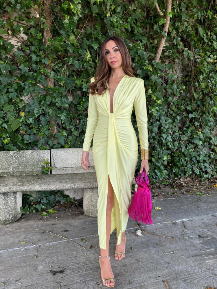 Vestido Amarillo Hombreras Marcadas