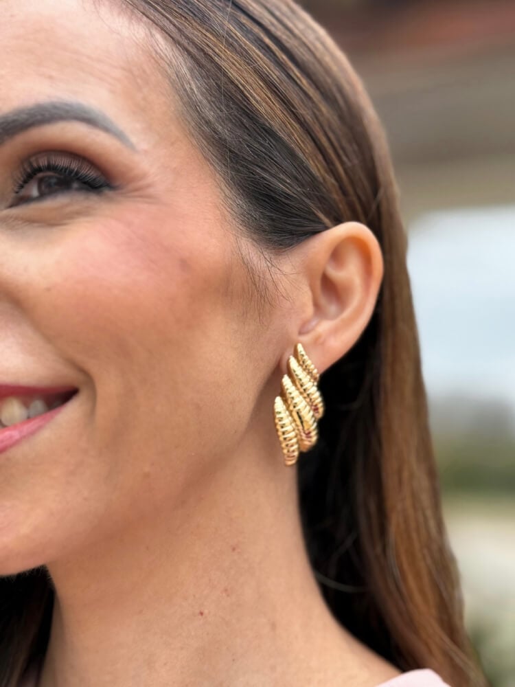Pendientes Dorados En Acero Inoxidable
