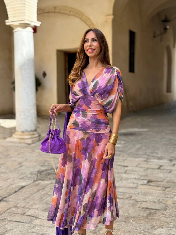 Vestido en un tul vaporoso look veraniego elegante