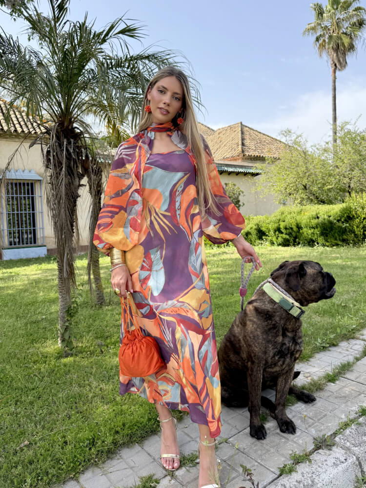 Vestido palabra de honor naranja con diseño tres piezas