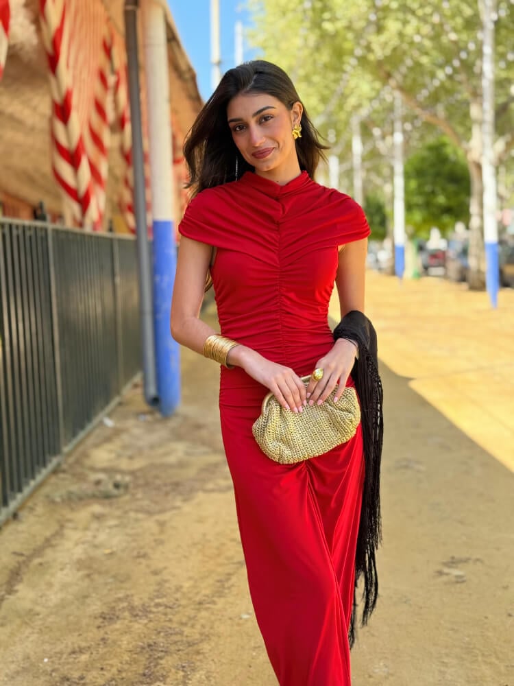 Vestido rojo sin brillo