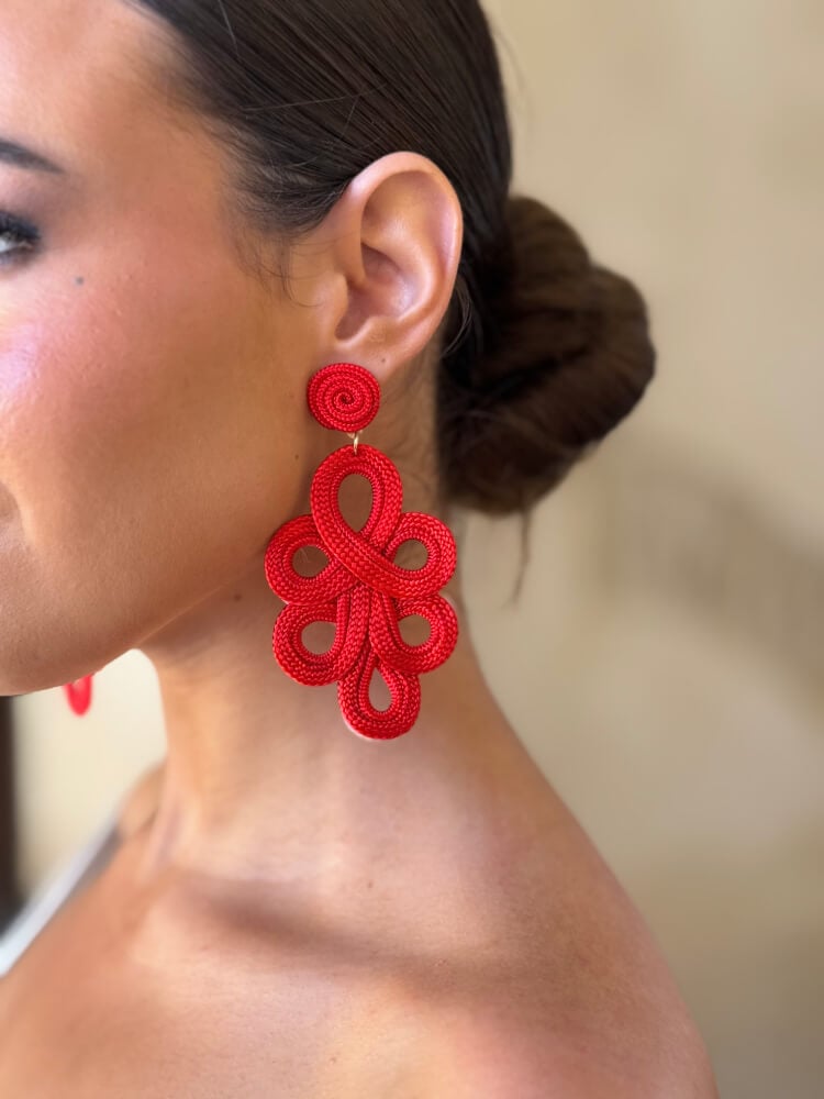 Pendientes Rojos Para Invitada Con Diseño Sofisticado