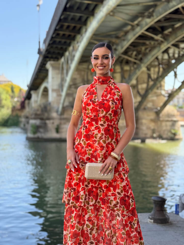 Vestido estampado floral en tonos naranjas