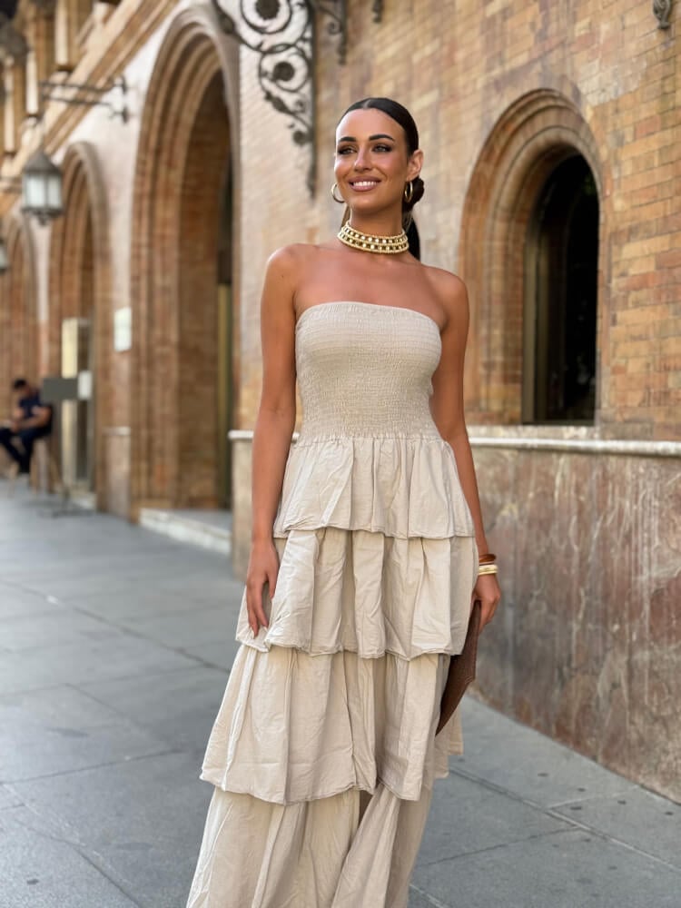 Vestido beige en tejido tipo lino